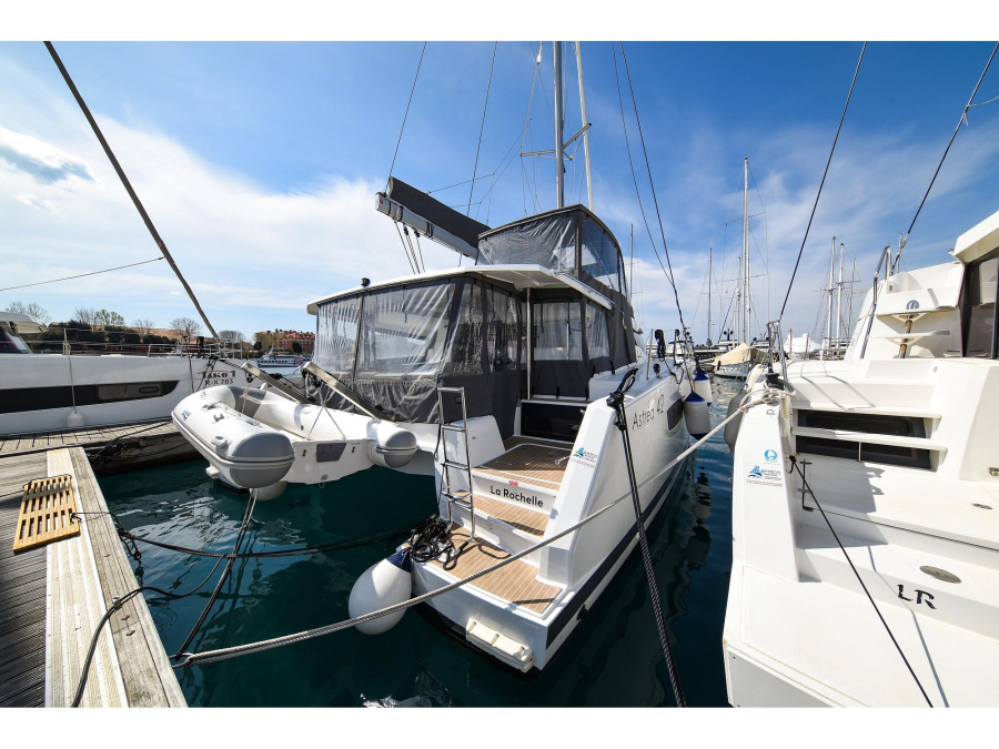 Photo #1 - Astréa 42 (Le Bart) en Marina - 16745