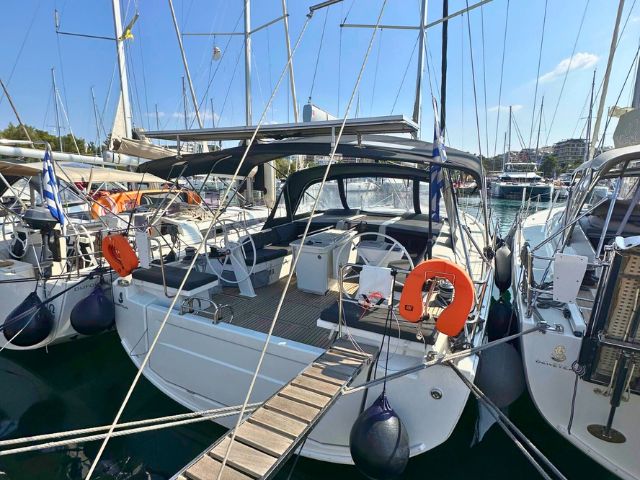 Photo #1 - Oceanis 46.1 (Ilia) en Alimos Marina - 6751
