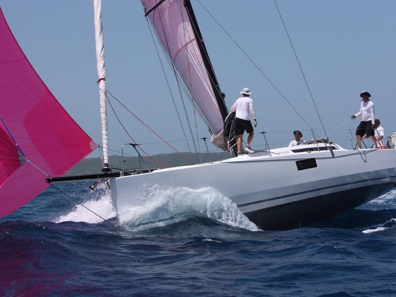 Photo #1 - Pogo 12.5 (Luna Rosa) en  - 8361