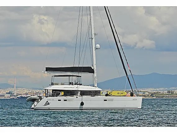 Photo #1 - Lagoon 560 (Avra II) en Alimos Marina - 7282