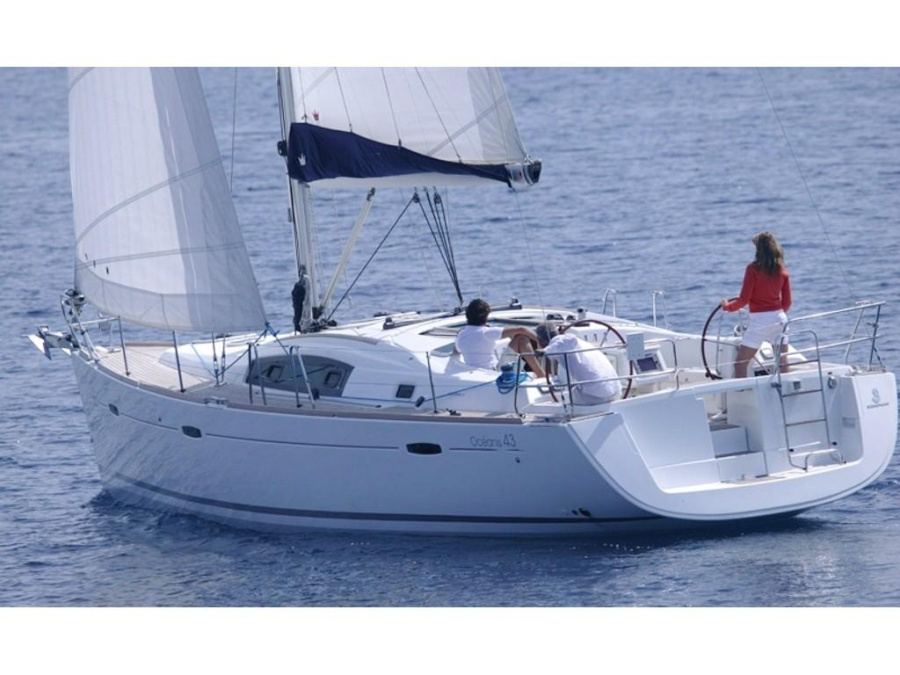Photo #1 - Oceanis 43 (4 cbs) (Konstantinos) en Port of - 8719