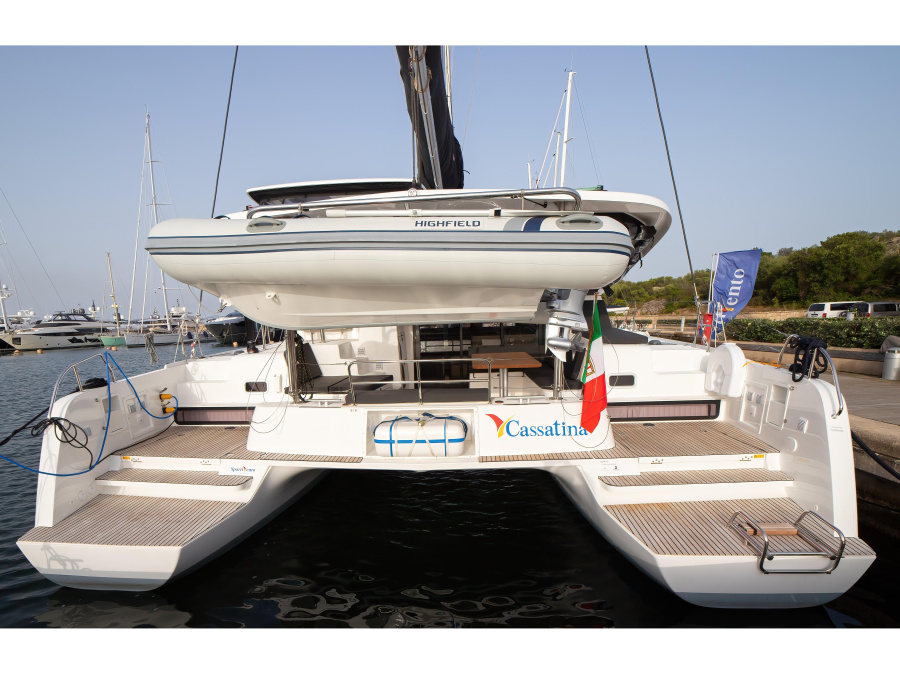 Photo #1 - Lagoon 42 (Cassatina - Premium line) en Marina di - 7843
