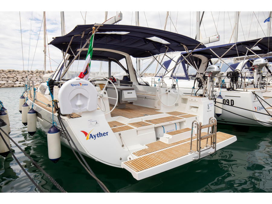 Photo #1 - Oceanis 45 (Ayther - Standard line) en Marina d'Arechi - 19784
