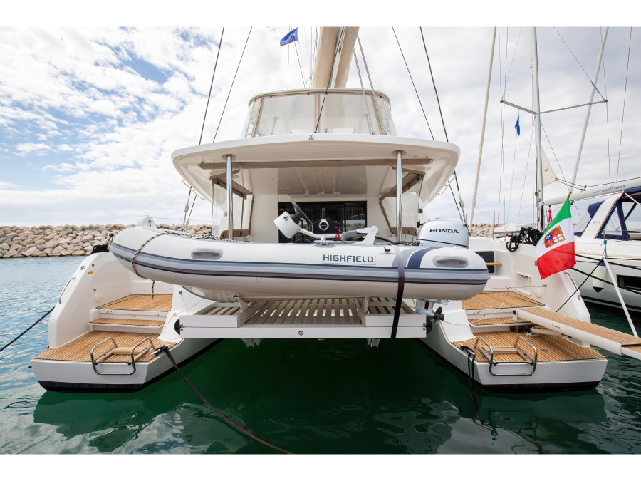 Photo #1 - Lagoon 50 (6 cab) (Finocchietto - Premium Line) en Marina d'Arechi - 17611