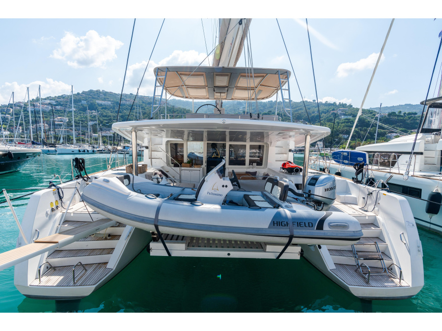 Photo #1 - Lagoon 52F (SAILUXE - Fichissimo) en Marina - 6271