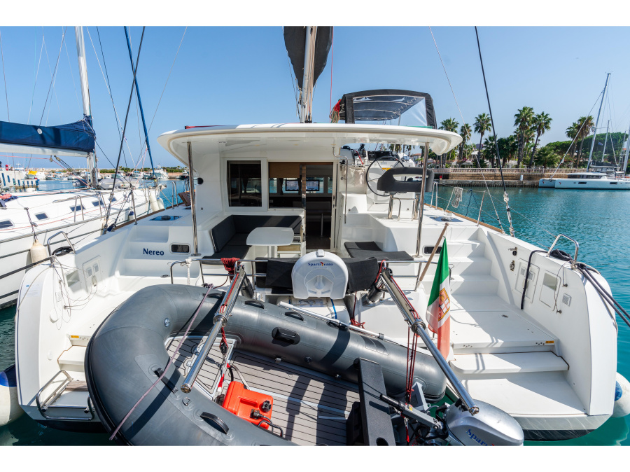 Photo #1 - Lagoon 40 (Nereo - Standard line) en Marina - 24559