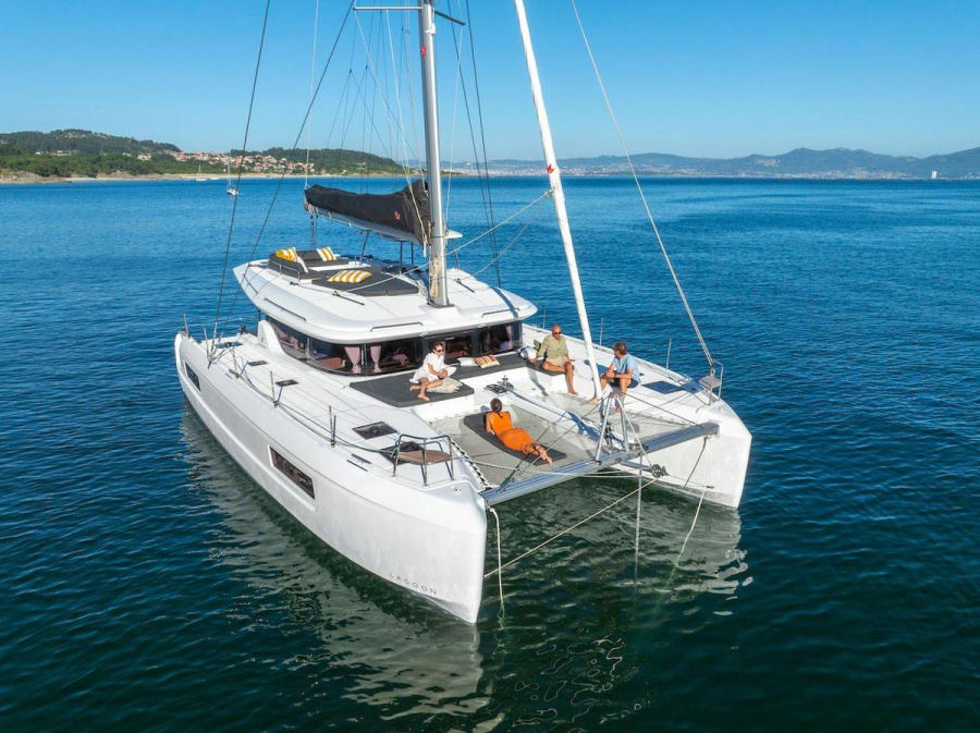 Photo #1 - Lagoon 43 (Owners Version) (Har Bar) en Fort Burt Marina - 64066