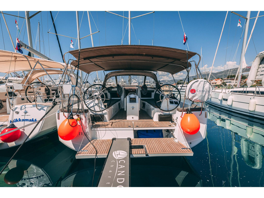 Photo #1 - Sun Odyssey 410 (Purr) en Marina Kaštela - 9923