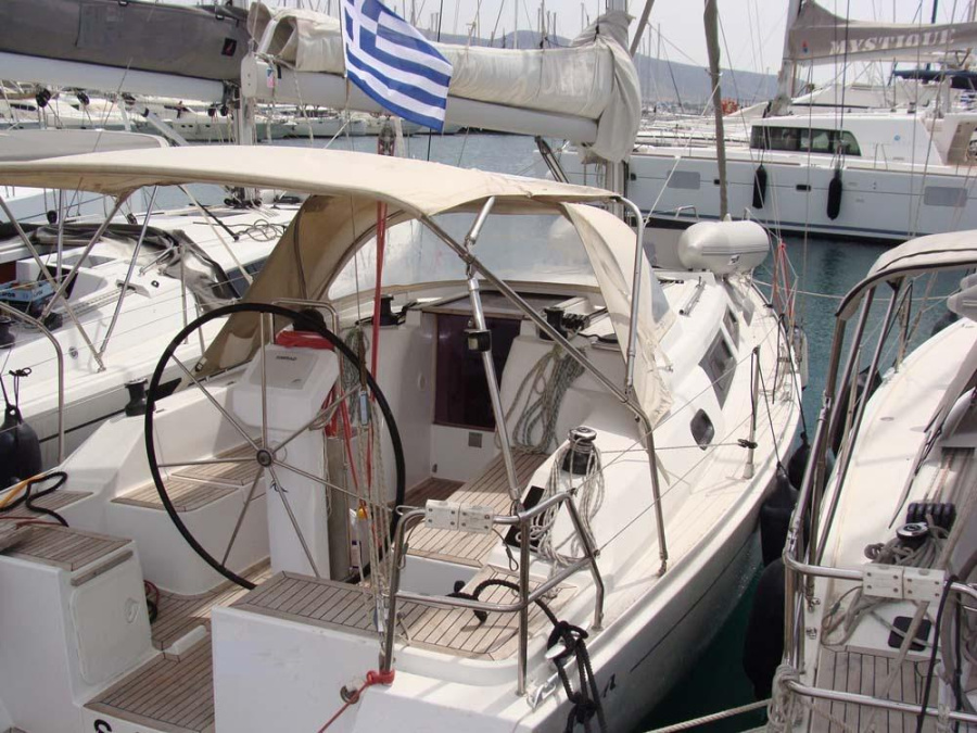 Photo #1 - Hanse 325 (Selini) en Alimos Marina - 9959