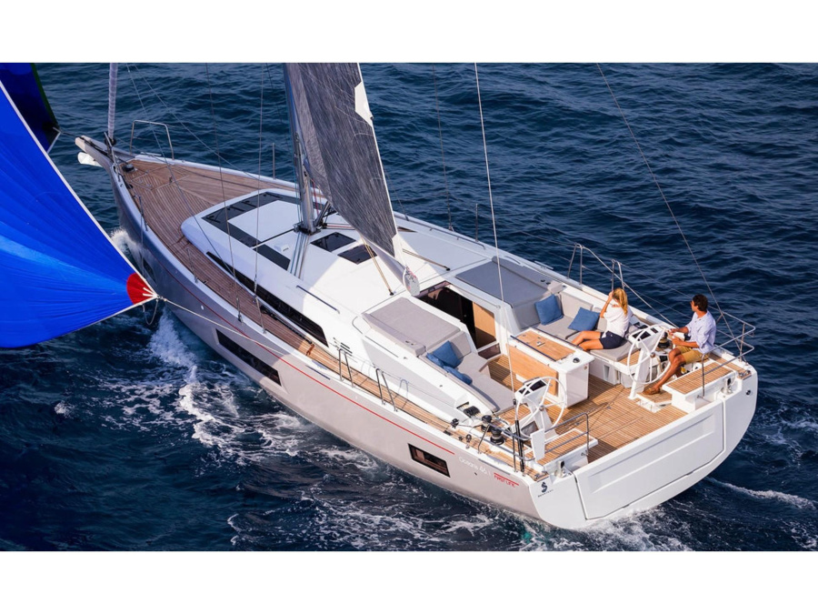 Photo #1 - Oceanis 46.1 (4cabs-2heads) (Electra) en Cala dei Sardi - 9759