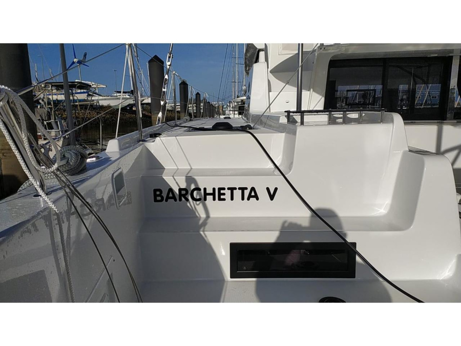 Photo #1 - Lagoon 46 (Barchetta V) en Marina Zeas - 13735
