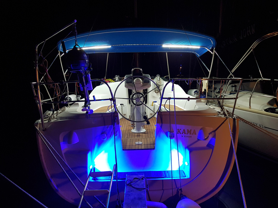 Main image - 0