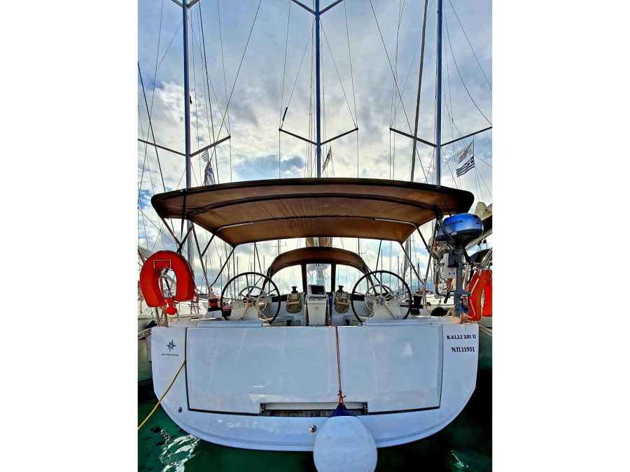 Photo #1 - Sun Odyssey 449 (KALLI ZOI II) en Marina Benitses - 7171