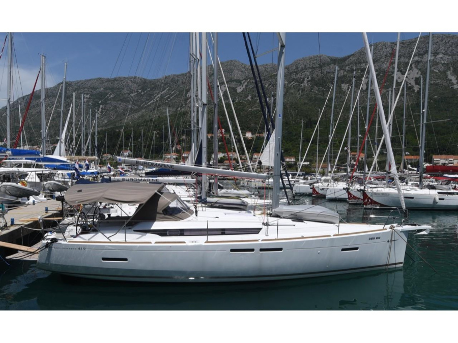 Photo #1 - Sun Odyssey 419 (Euros) en ACI Marina - 11190