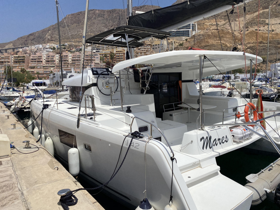Mares - 1