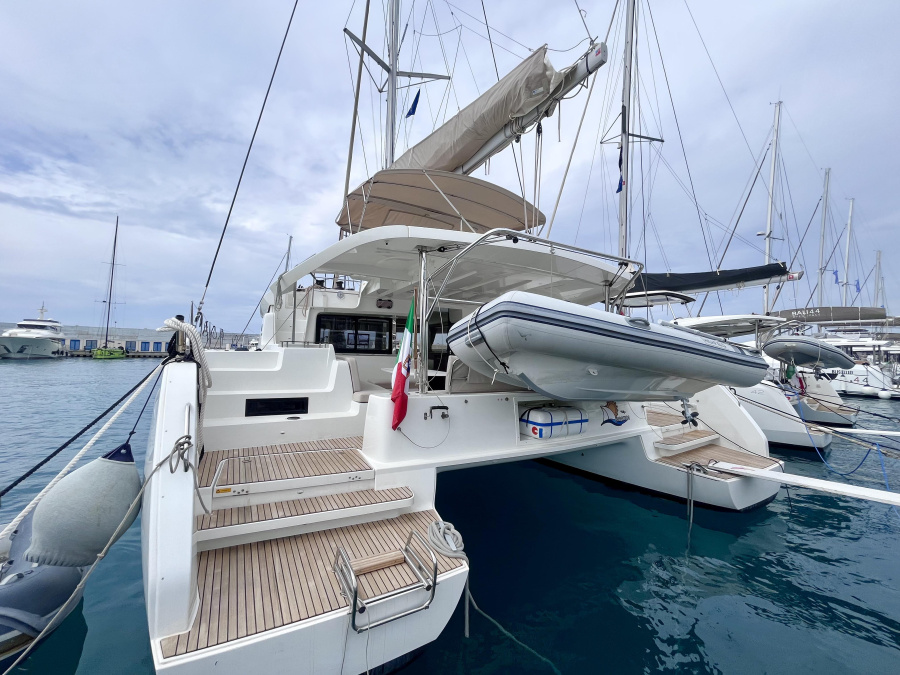 Photo #1 - Lagoon 46 (Baraonda - Comfort Line) en Marina - 9813
