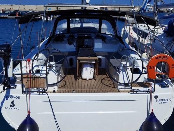 Photo #1 - Oceanis 40.1 (Narkissos) en Sami Port - 11094