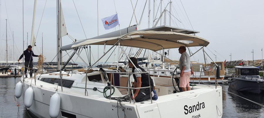 Sandra - 1