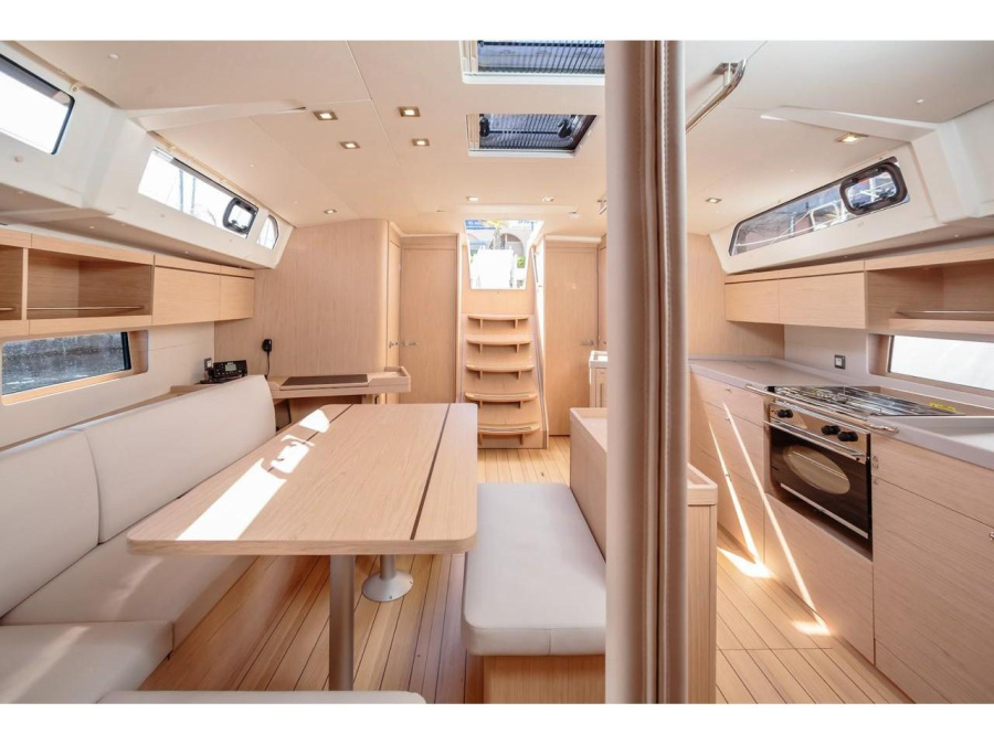 Photo #1 - Oceanis 46.1 (5 cab) (Vela Loca - Comfort line) en Marina - 63930
