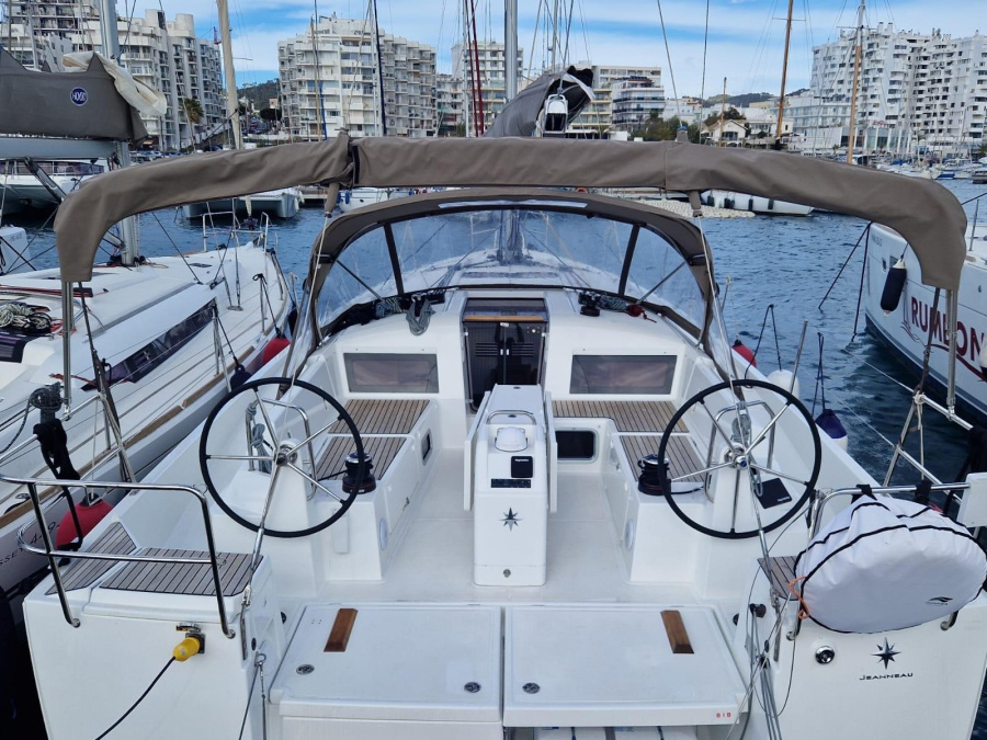 Photo #1 - JEANNEAU SO 440 (KOALA II) en Port - 12969