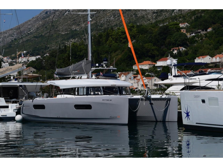 Photo #1 - Excess 12 (Silver Kiss) en ACI Marina - 11630