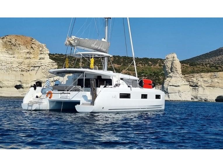 Photo #1 - Lagoon 46 (CAVO D' ORO) en Alimos Marina - 12730