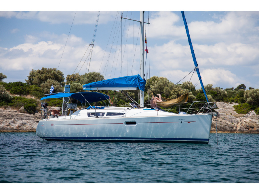 Photo #1 - Sun Odyssey 36i (Lauren) en Port of - 4356
