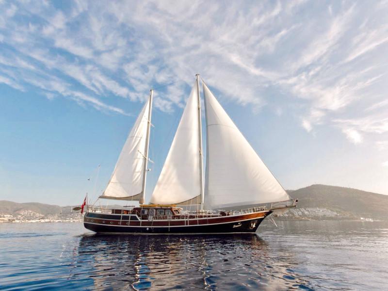 Photo #1 - Gulet Serenad (Serenad) en Marina - 13331
