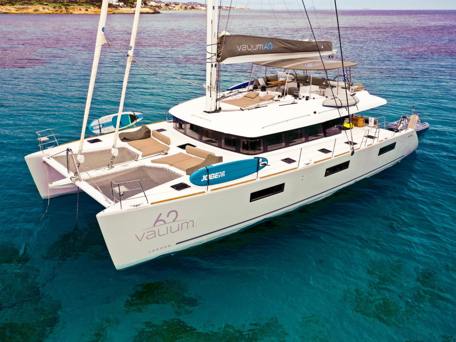 Photo #1 - Lagoon 620 (Valium 62) en Zante - 6978
