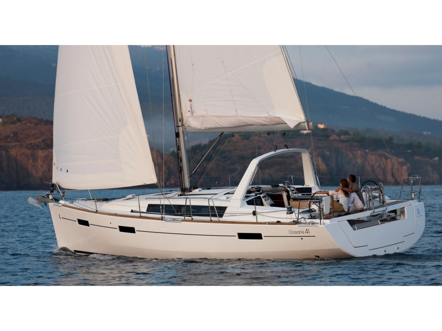 Photo #1 - Oceanis 41 (BELEZA - | AC | Bowthruster | Solar P) en D-Marin Marina Lefkas - 15974
