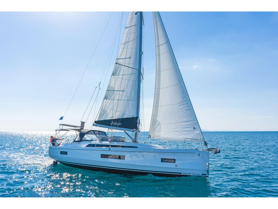 Photo #1 - Oceanis 40.1 (Ariadne) en D-Marin Marina Lefkas - 21493