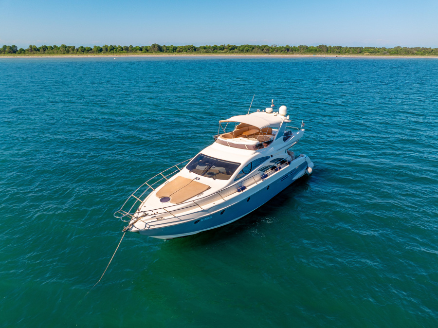 Photo #1 - Azimut 50 Fly (Lena) en  - 61786