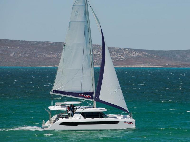 Photo #1 - Leopard 42 (Leopard 42) en Beach Resort Marina - 16674