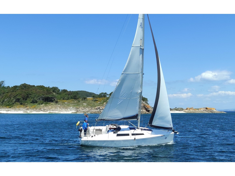 Photo #1 - Hanse 315 (Nautilus) en Monte Real Club de Yates de - 17110