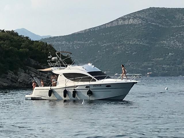 Photo #1 - Sessa Dorado 32/36 (Norah) en Marina - 16871