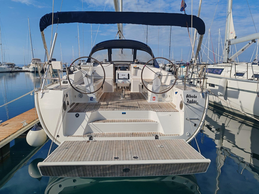 Photo #1 - Bavaria Cruiser 46 (Albedo) en Marina - 14220