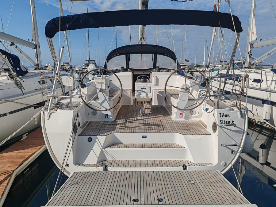Photo #1 - Bavaria Cruiser 46 (Titan) en Marina - 14258