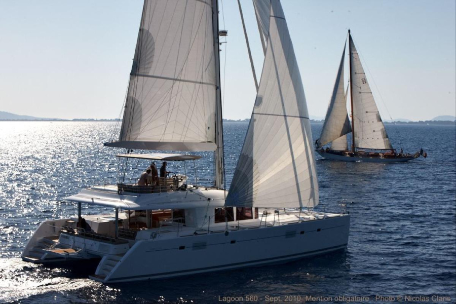 Adeia II - PREMIUM LINE - 2