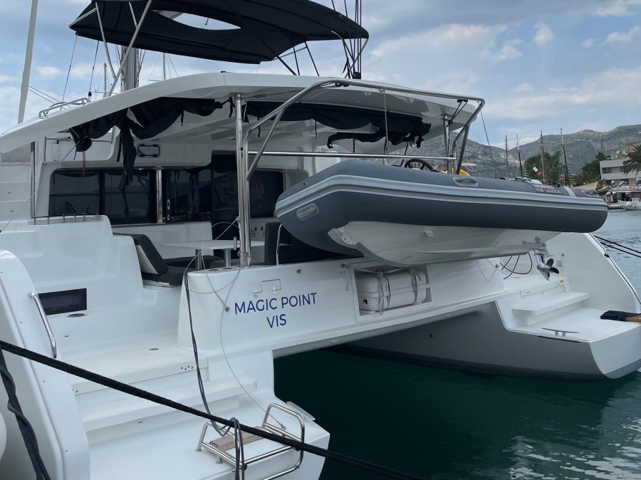 Photo #1 - Lagoon 46 Fly (MAGIC POINT) en ACI Marina - 13094
