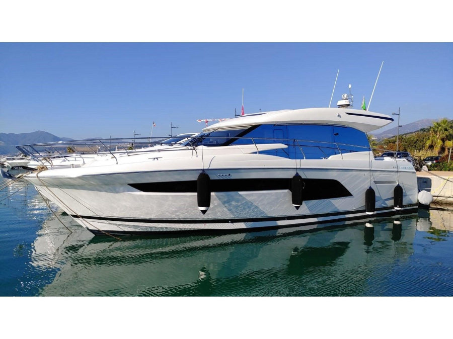 Photo #1 - Prestige 520 S (Fabiana) en  - 17972