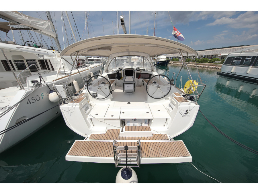 Photo #1 - Oceanis 48 (SAN CLEMENTE) en D-Marin Dalmacija Marina - 4378