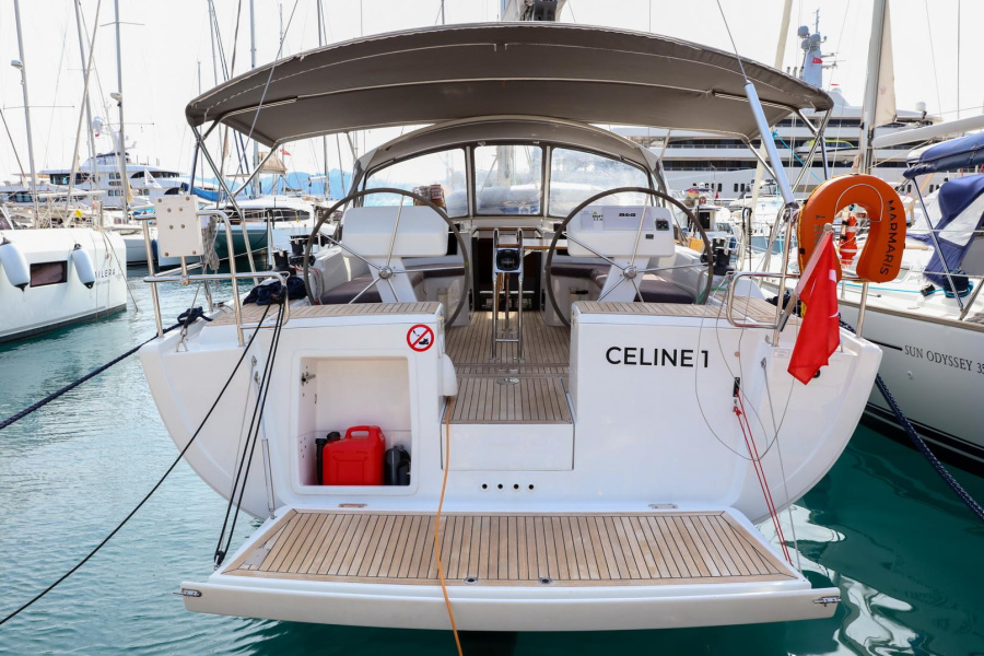 Celine 1 - 2