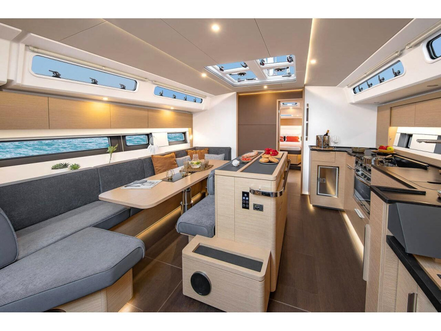 Interior image - 2