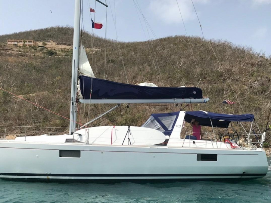 Photo #1 - Beneteau Oceanis 48 (Jada) en Fort Burt Marina - 17660