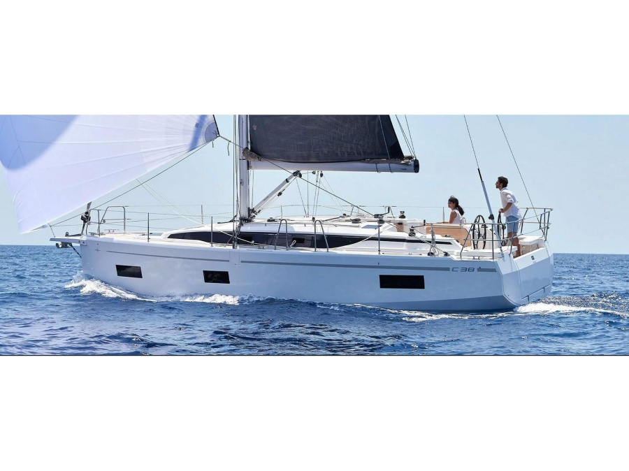Photo #1 - Bavaria C38 (EUGENIA) en Port of Lefkas - 66036