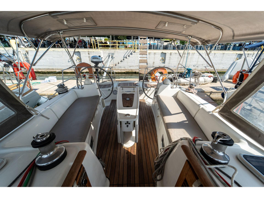 Photo #1 - Beneteau Oceanis 43 (Errika) en  - 64974