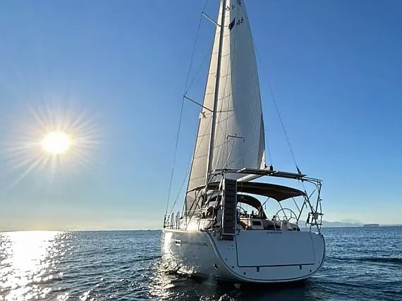 Photo #1 - Bavaria Cruiser 46 Style (Bavaria Cr46S 23) en Alimos Marina - 67363