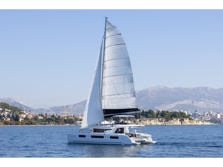 Photo #1 - Lagoon 51 (2025) (REALITY) en Port of / West Harbour - 16606