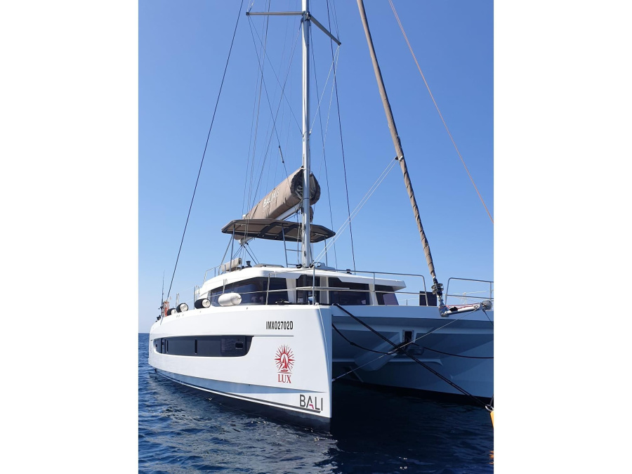 Photo #1 - Bali 4.6 (Lux) en Marina Villa Igiea - 65624