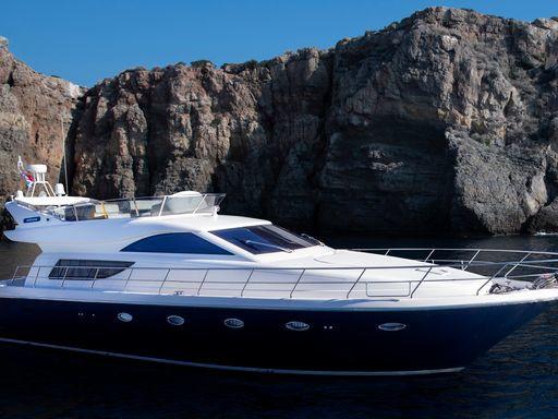 Photo #1 - Uniesse 55 (C&A) en Flisvos Marina - 18612